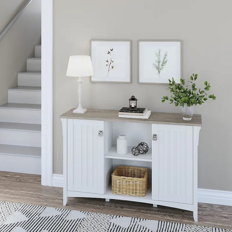 Meuble de rangement avec portes