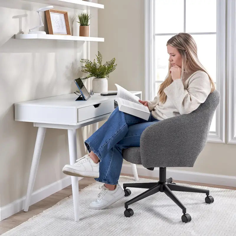 Chaise de bureau moderne du milieu du siècle