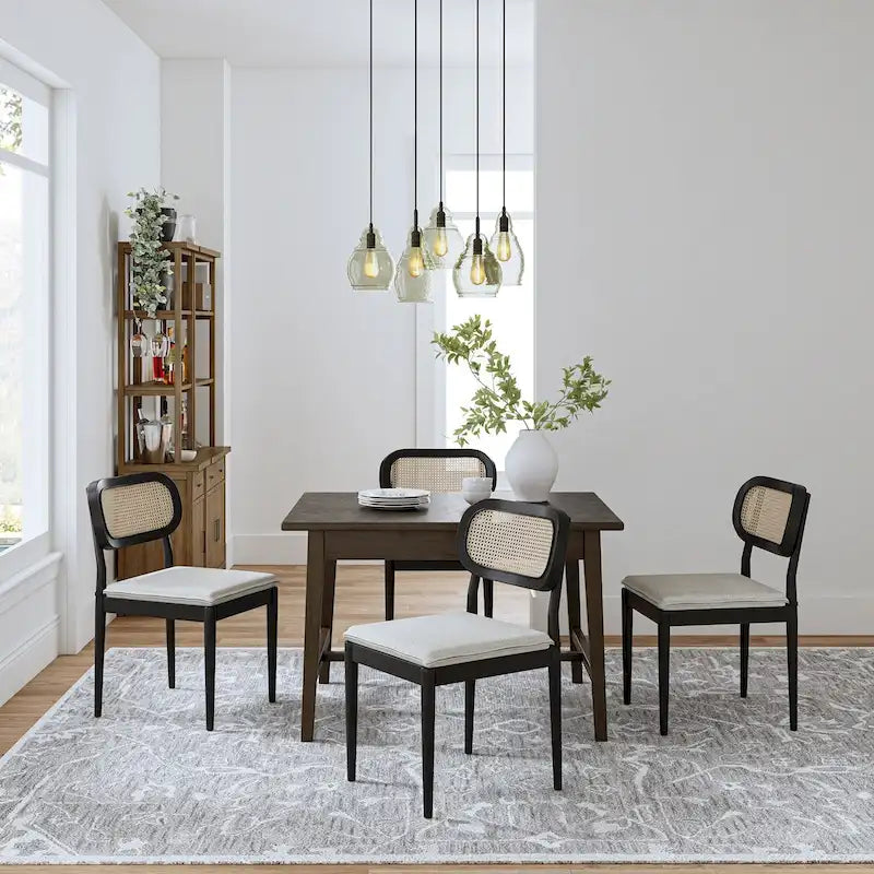 Chaise de salle à manger moderne en bois massif avec dossier en rotin et coussin amovible