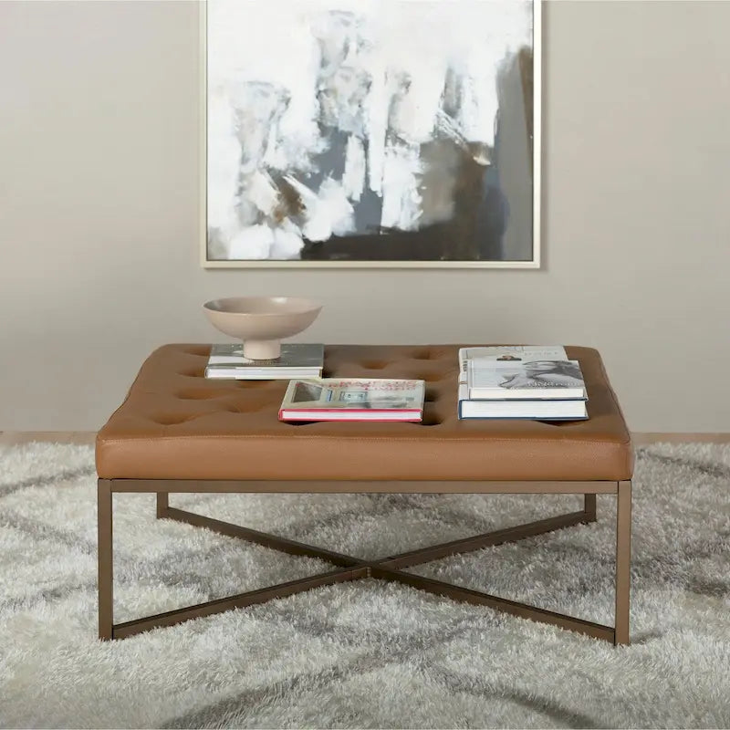 Grand pouf de cocktail en métal Cambre et cuir capitonné